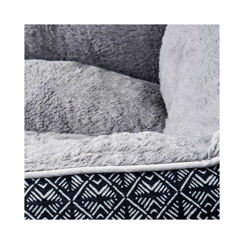 Large Lounger Pet Bed O15856