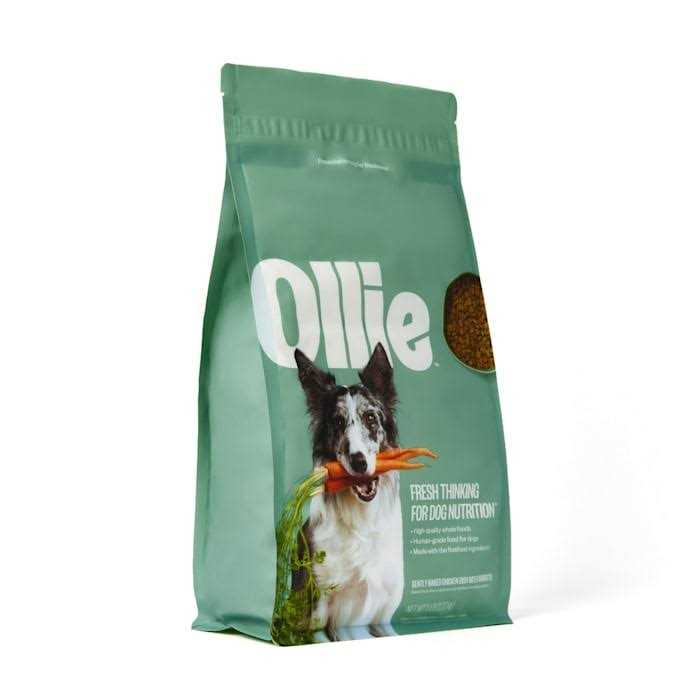 Baked Chicken Dish with Carrots Dry Dog Food U201777