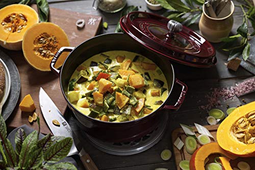 5.5 Quart Round Cocotte, Basil K233