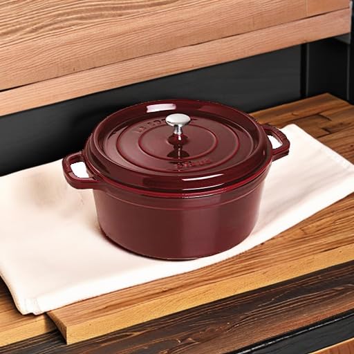 5.5 Quart Round Cocotte, Basil K233