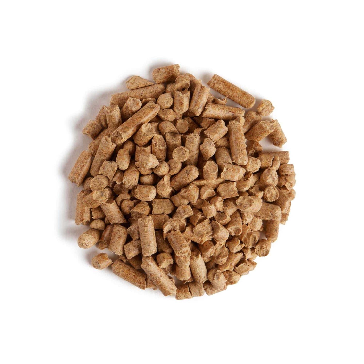Pine Pellet Non-Clumping Cat Litter C452788